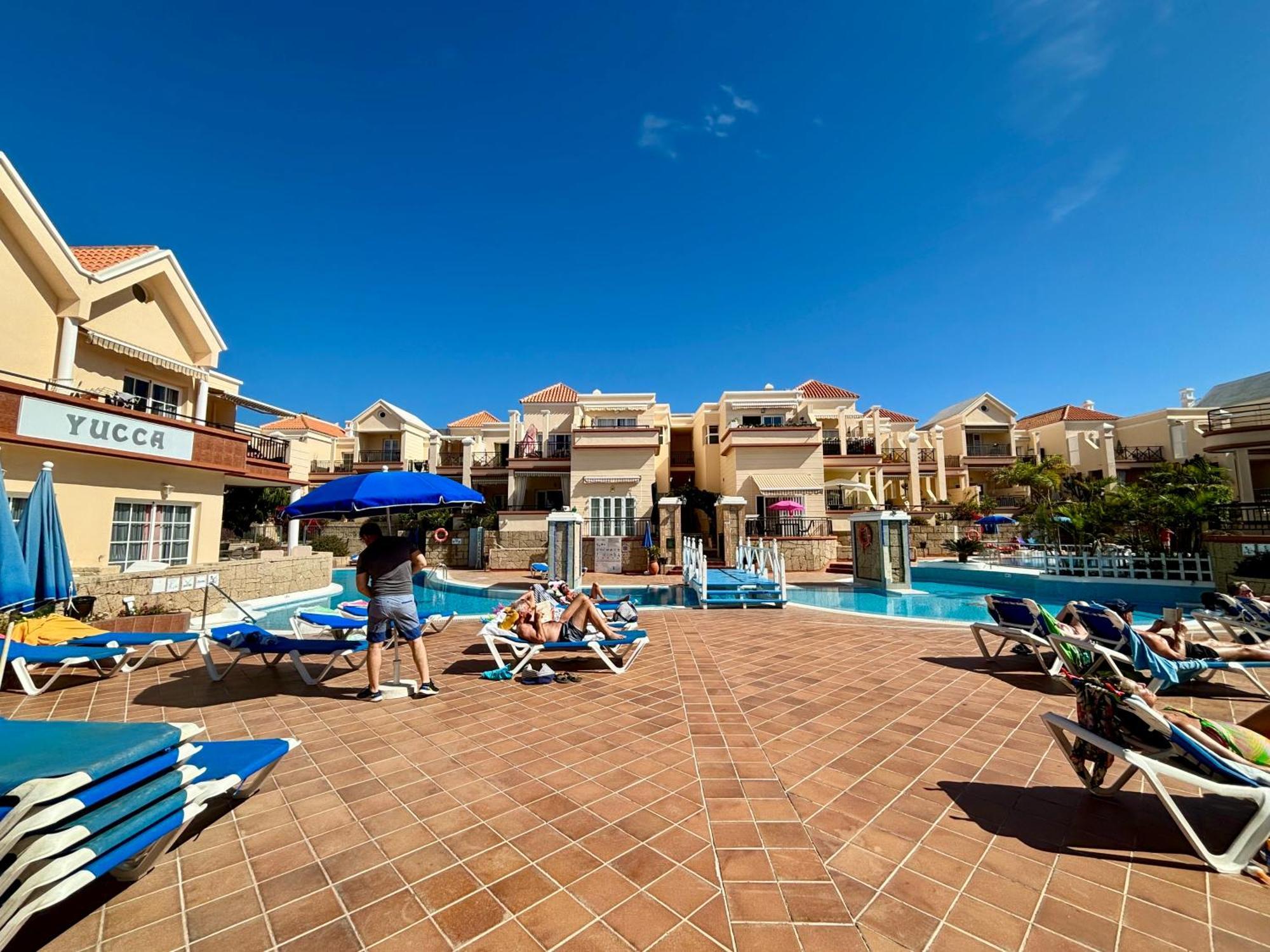 Apartment Clara Fanabe Адехе Экстерьер фото