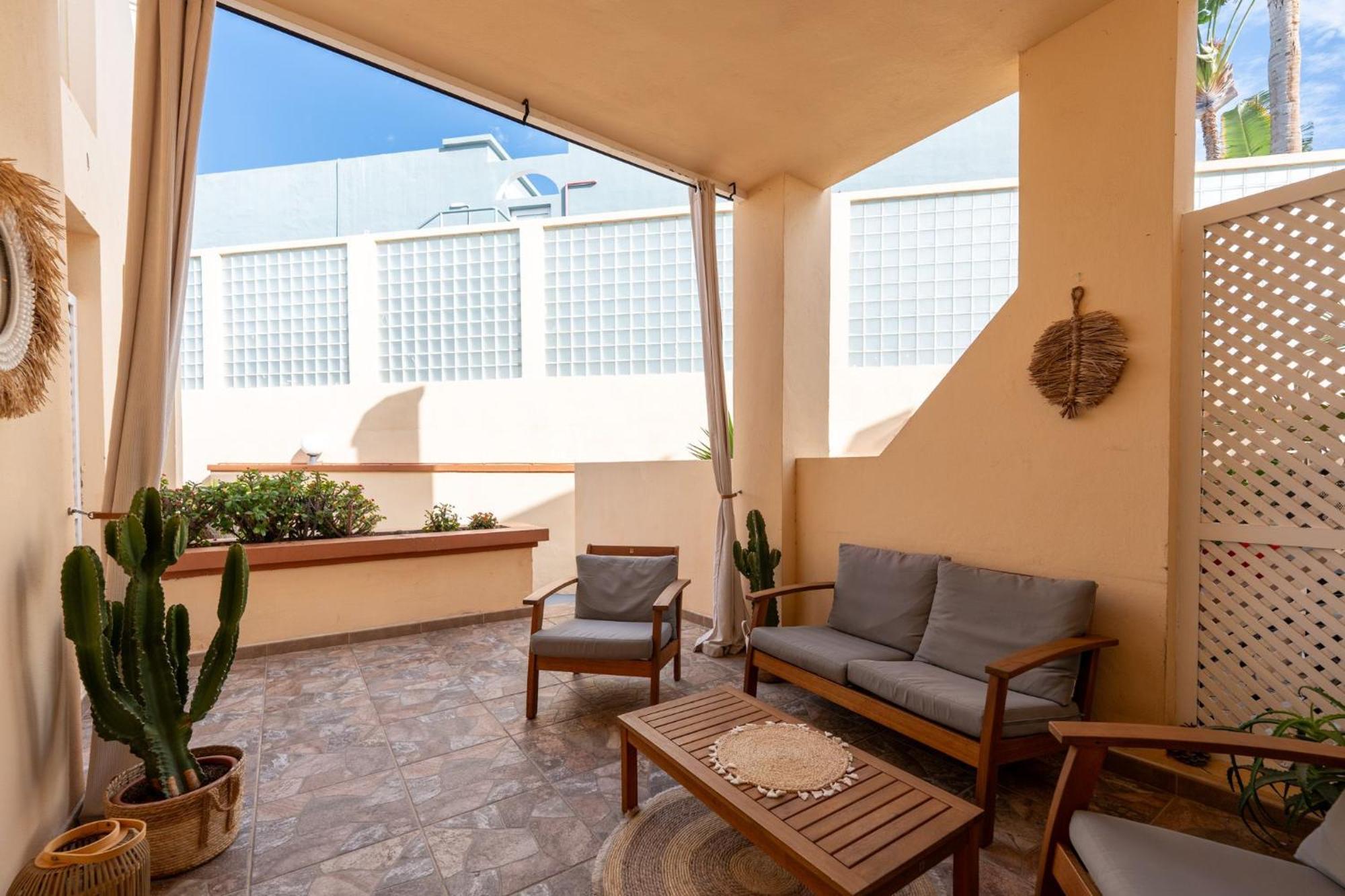 Apartment Clara Fanabe Адехе Экстерьер фото